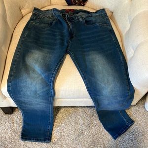Truth and substance men’s jeans 32/30 very good condition